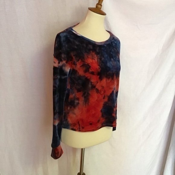 Eye candy Tye dye velvet shirt - Picture 6 of 8